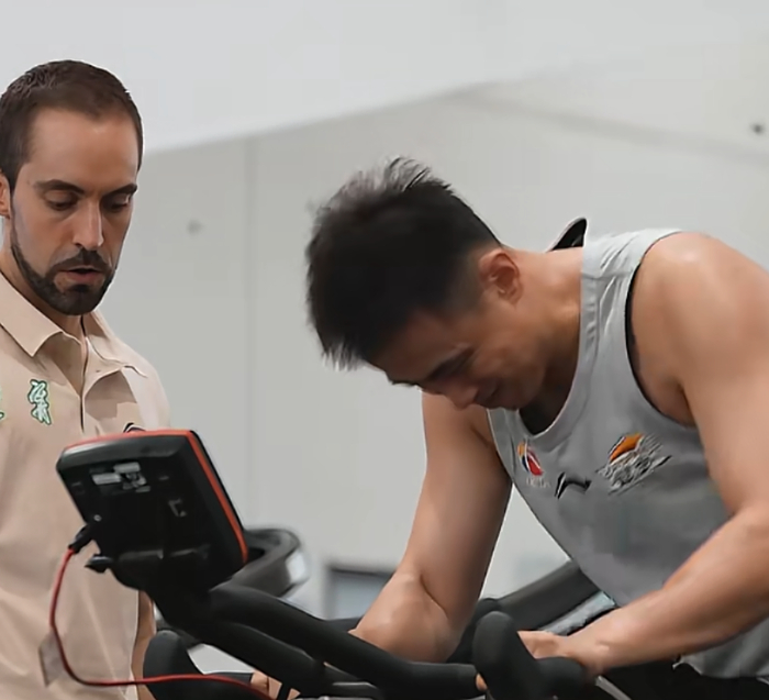 辽宁官宣！赵继伟已回国归队训练，强化体能，全力为全运会准备！