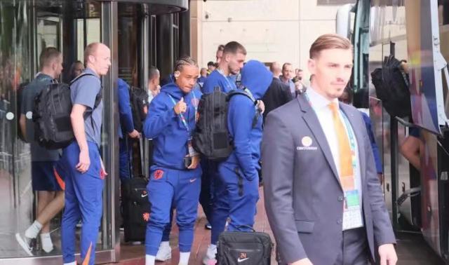 1719560930032003999.jpg 完美世界竞技平台官网-【夜读】不要把时间浪费在学习上。。